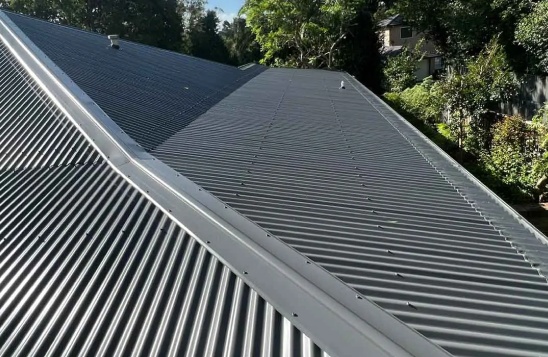 New roof installation in Greenvale